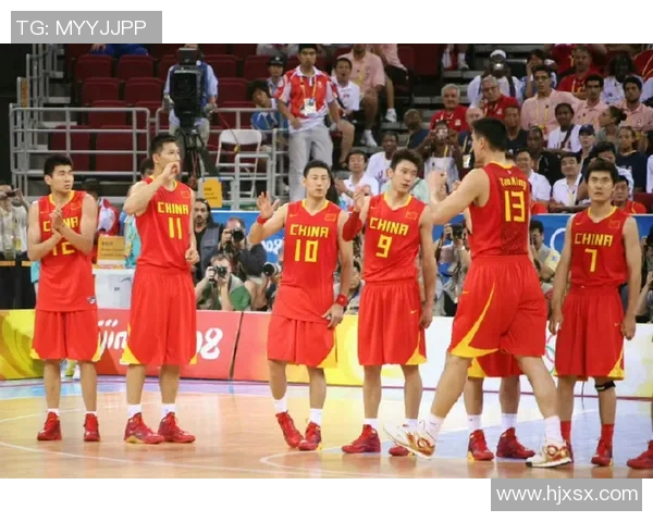 中国国奥男篮迎战美国队力争突破自我展现青春风采