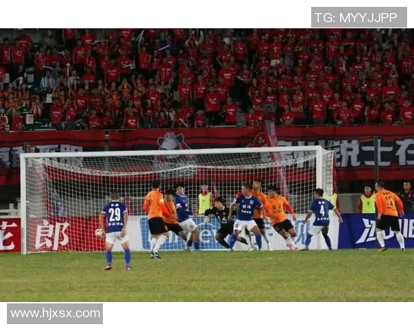 上港与大连精彩对决集锦回顾赛场瞬间尽显足球魅力与激情