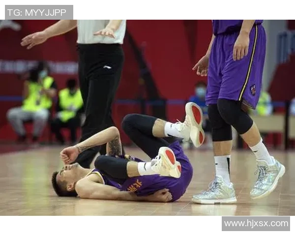 北京紫禁勇士迎战南京队全力争胜展现篮球激情与团队精神